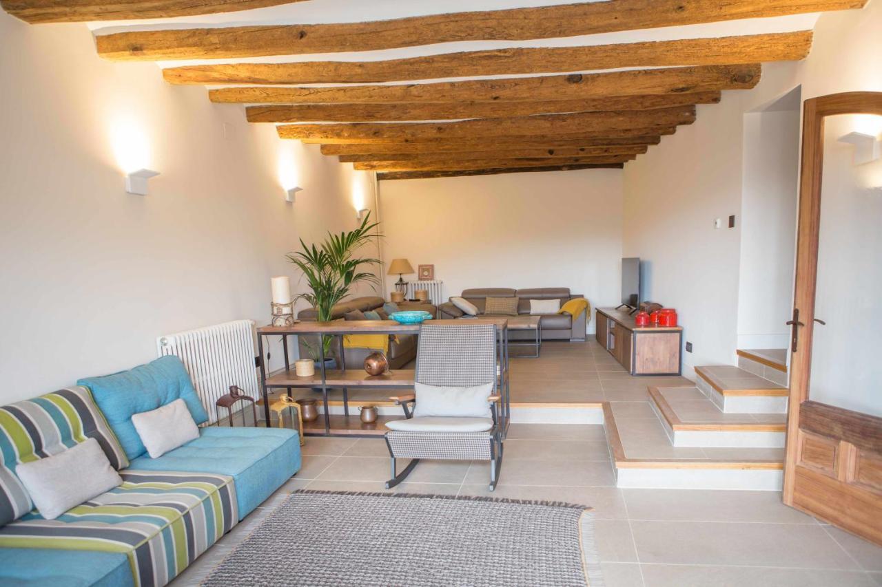 Casa Rural Masia Les Apieres El Pla de Manlleu Kültér fotó