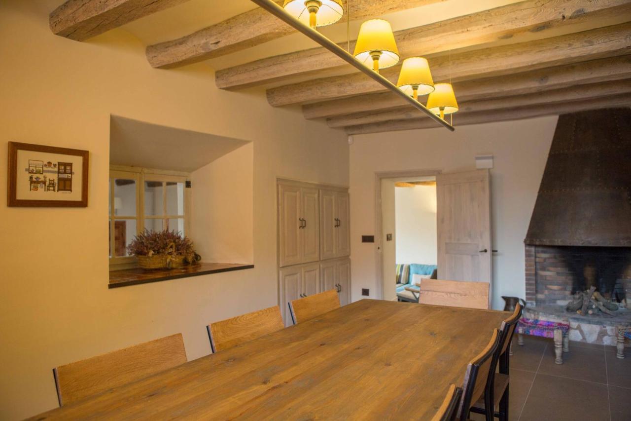Casa Rural Masia Les Apieres El Pla de Manlleu Kültér fotó